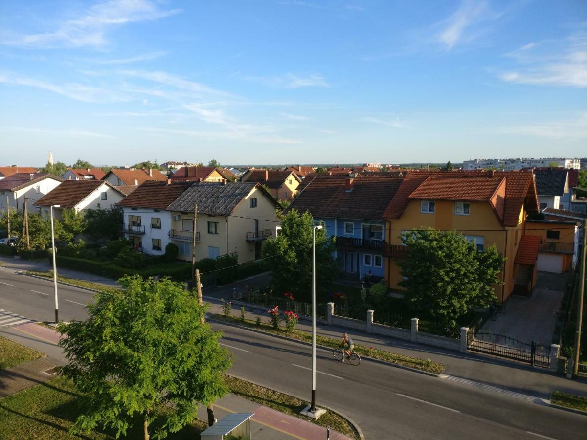 Apartman Luna Near Zagreb Airport Velika Gorica Exterior foto